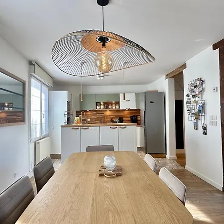 Homebyus Holiday home *